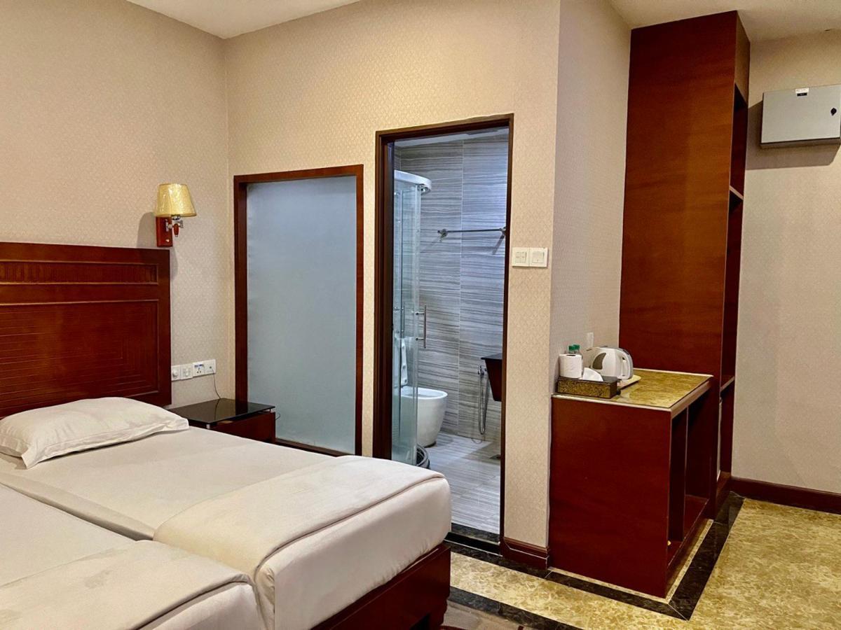 קואלה לומפור Fan Holiday Hotel מראה חיצוני תמונה
