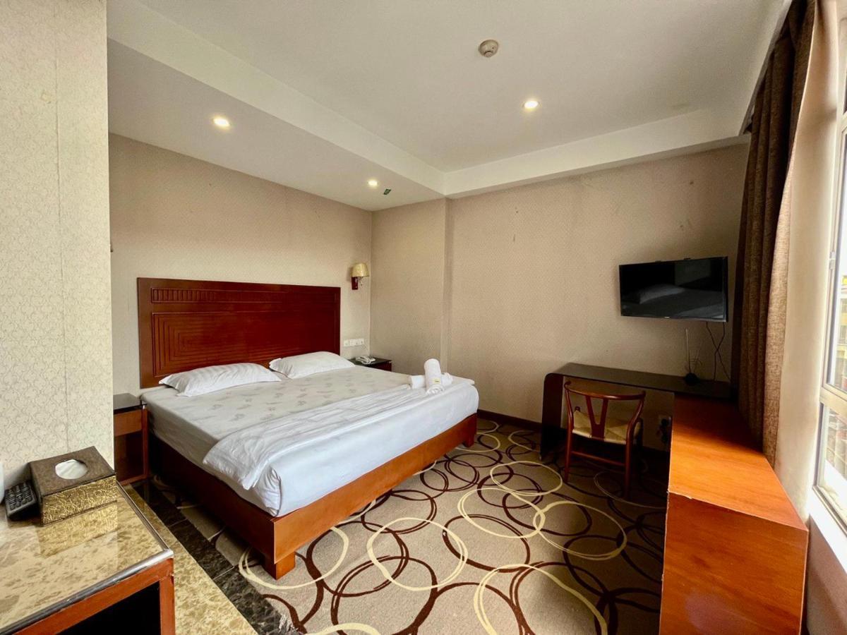קואלה לומפור Fan Holiday Hotel מראה חיצוני תמונה
